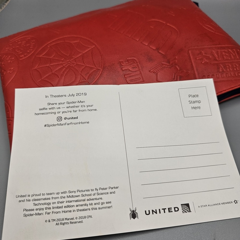 United Airlines Polaris Spiderman Amenity Travel Bag Red Marvel Comics unused - Picture 13 of 13